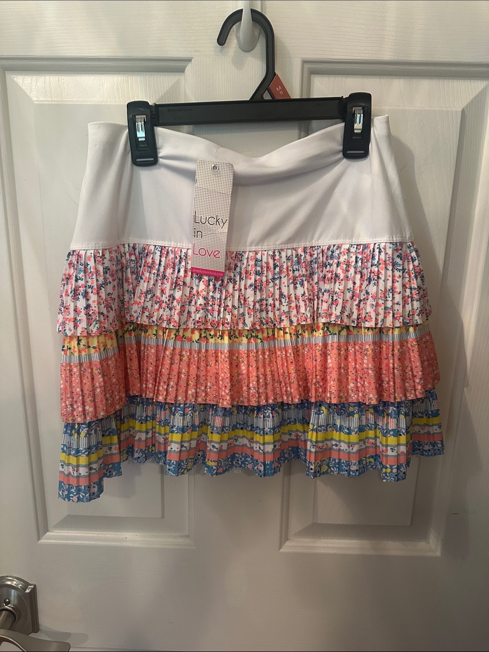 Lucky in Love White Multi Floral Tiered Athletic skort Skirt XS 0-2 nwt